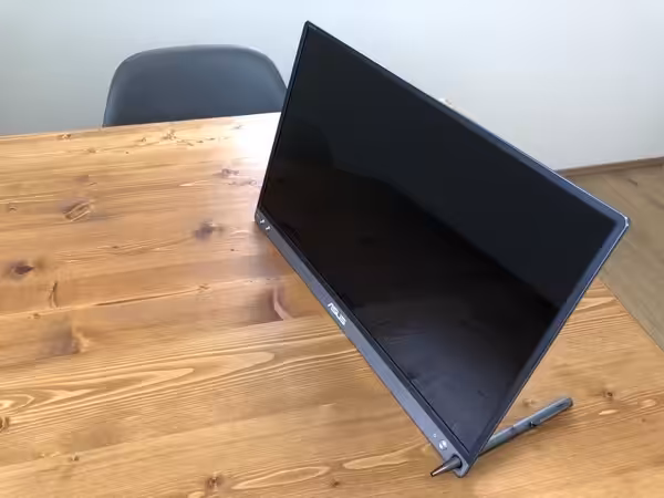 IMG_2065.JPG ZENBOOK MB16AC