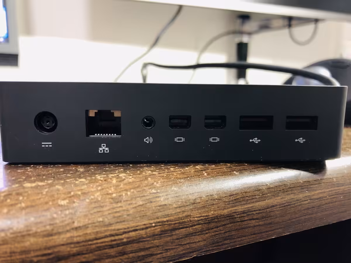 SurfaceDock.JPG SurfaceDock