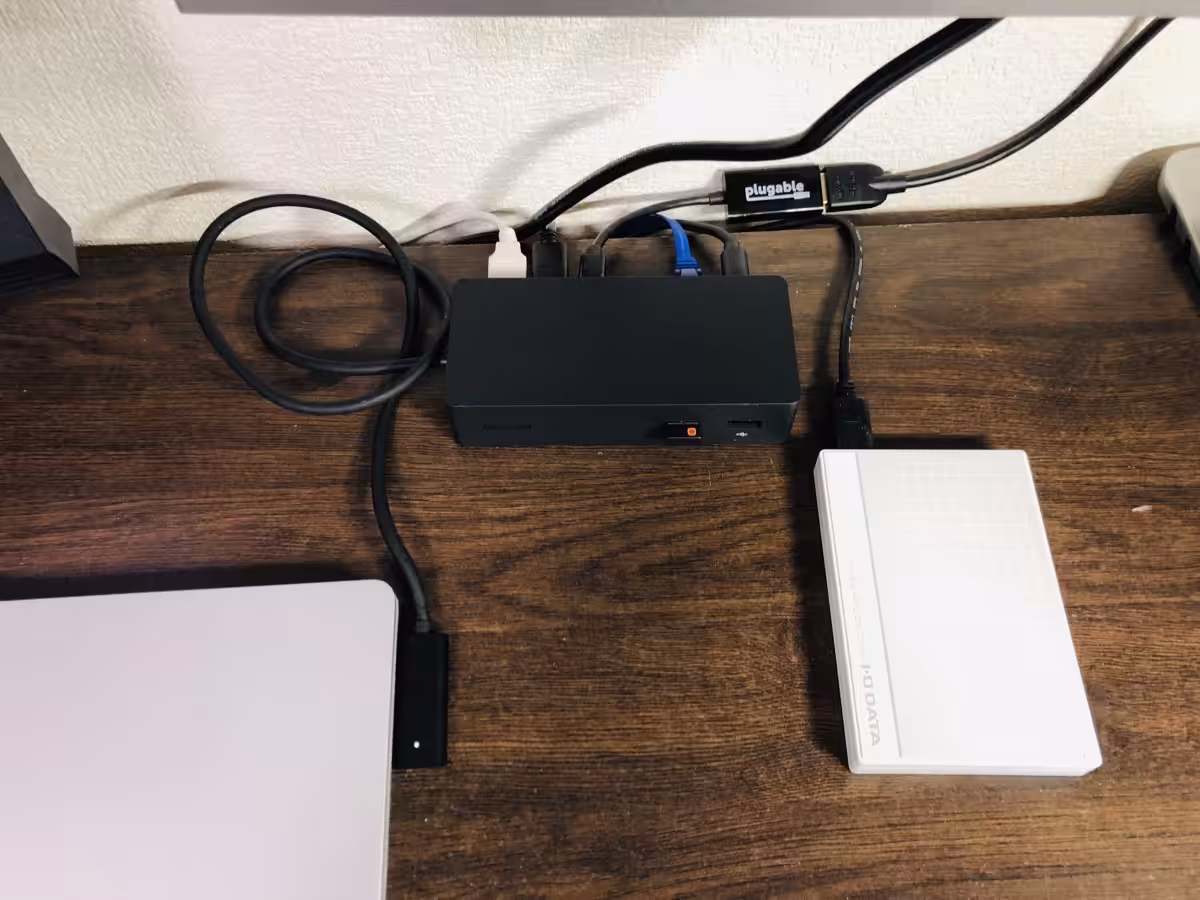 SurfaceDock.JPG SurfaceDock